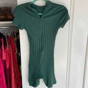 Mockneck emerald green knit jumper/romper